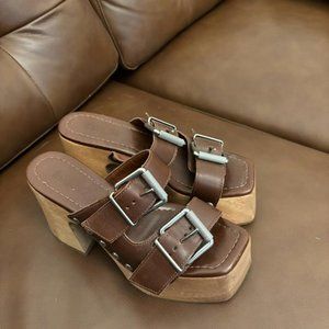 SCHUTZ Kayleigh Leather Sandal, Size 5 - Worn only twice!!!